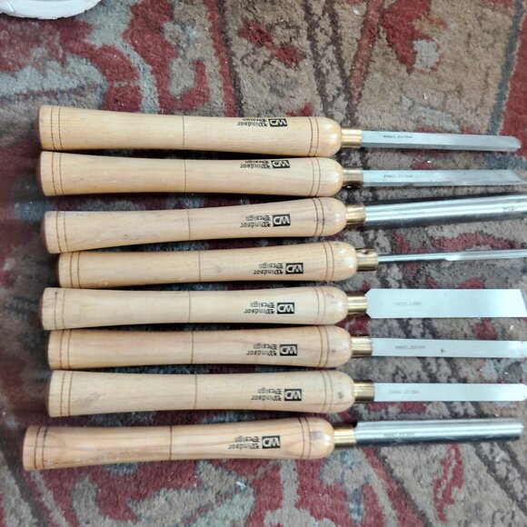 Windsor Design - Picture 2 of 2